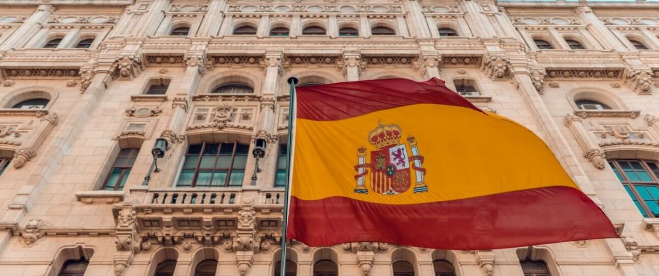 Испания воспользовалась решением Португалии об отмене налогового режима NHR