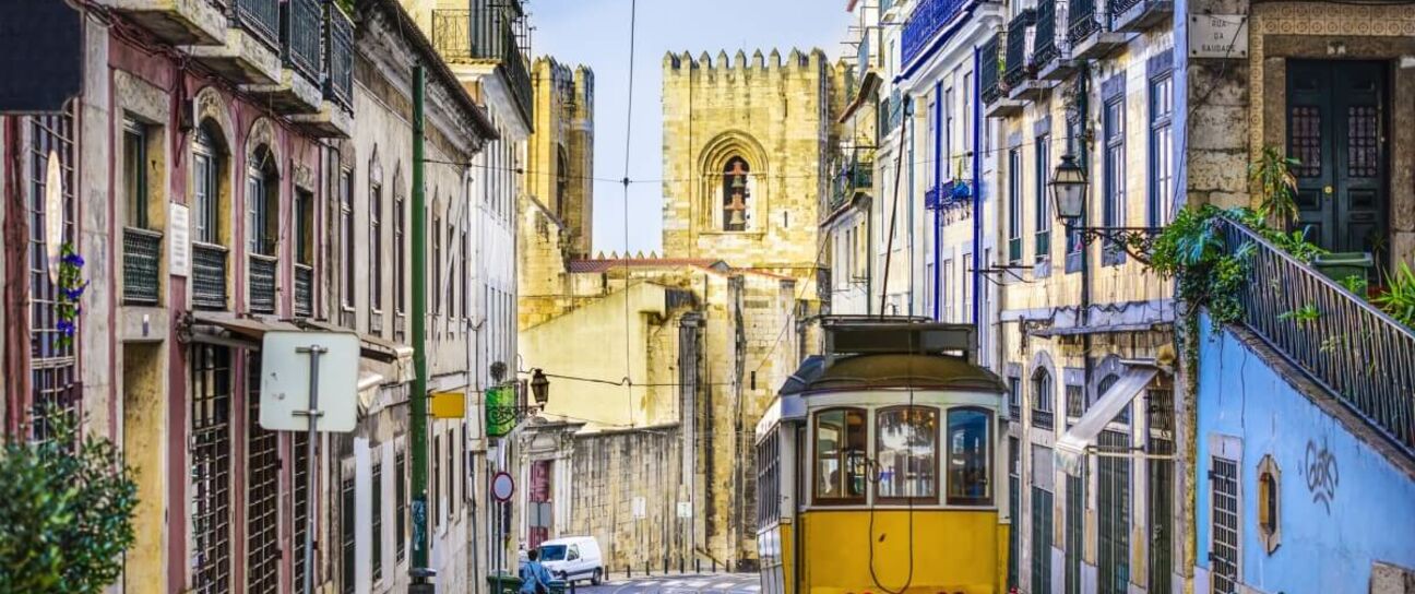 Интерес британцев к домам в Португалии достиг пика за последнее десятилетие