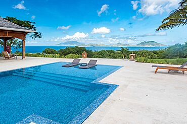 Отель Four Seasons Resort на карибском острове Невис планирует открытие в октябре