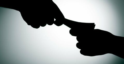 Болгария рассматривает поправки к закону о борьбе с коррупцией