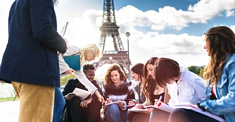 Франция больше не «худшая» страна в ЕС для иностранных студентов - новости  Франции