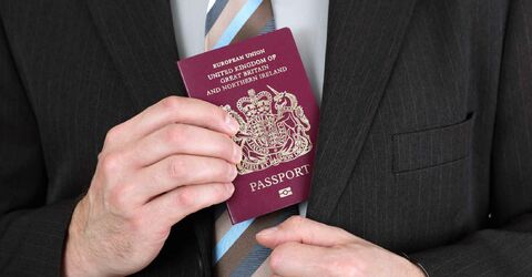 Заявки на гражданство Великобритании выросли на 8% в 2017 году