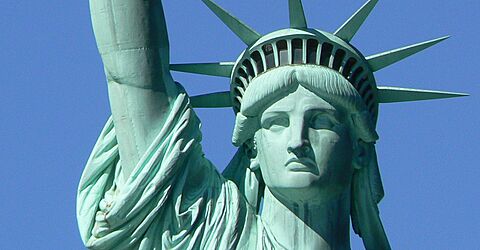 Из-за барьеров визы H-1B США к 2020 году испытает дефицит в 2,4 миллиона рабочих