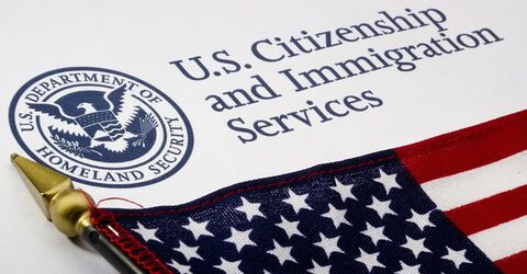 DHS выдает дополнительные визы для иностранных рабочих для оказания помощи американским предприятиям, находящимся под угрозой закрытия
