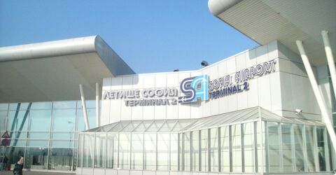 Срок подачи заявок для участия в тендере на заключение контракта на реконструкцию и управление аэропорта Софии продлен до января 2019 года