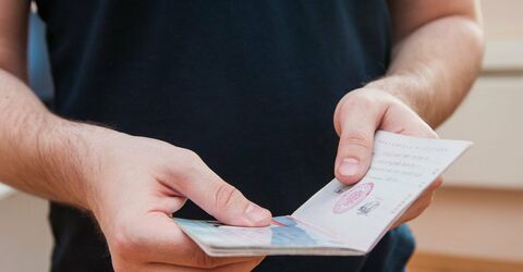 Полиция Сент-Китса возбудила уголовное дело по обвинениям в мошенничестве с документами, касающихся программы инвестиционного гражданства