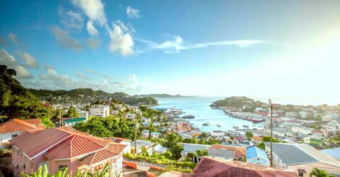 Проект Six Senses La Sagesse Grenada был официально утвержден правительством Гренады 15 марта 2019 года для получения гражданства Гренады для международных инвесторов
