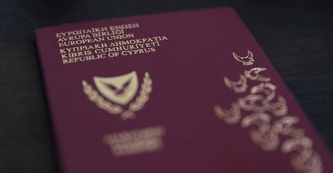 Кипр отменил схему получения паспорта через инвестиции