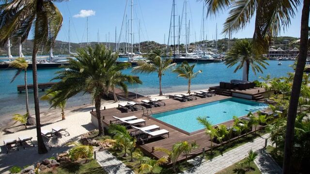 South Point + Гражданство Антигуа 