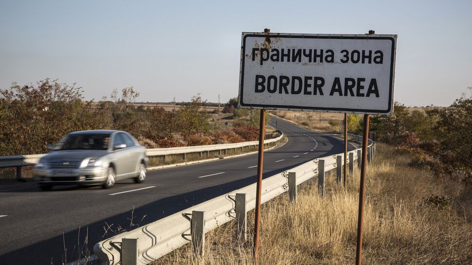 Граница болгарии и турции. Болгаро-турецкая граница. Граница Турции и Болгарии. Турецко болгарская граница. Болгария границы.