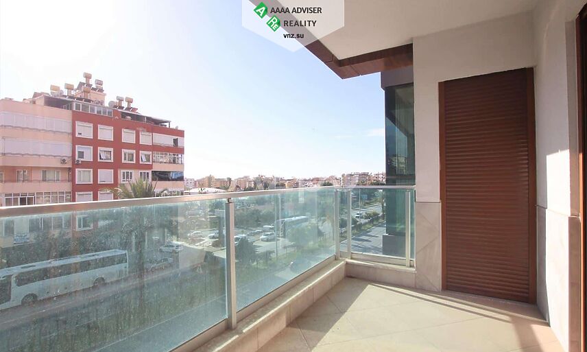 Недвижимость Турции Новая квартира 3+1 с отдельной кухней, район пляжа Клеопатры 260 м²: 14