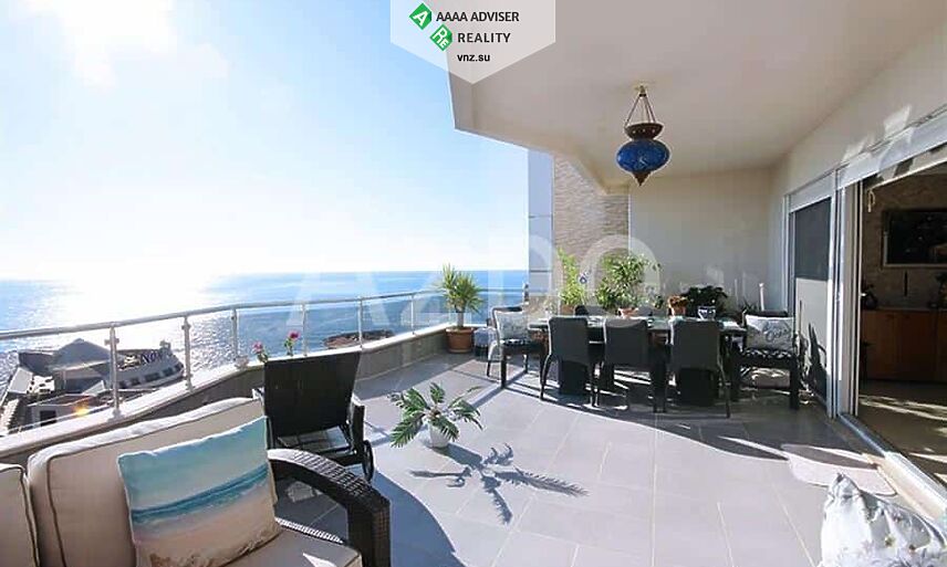 Недвижимость Турции Просторная меблированная квартира 3+1 с видом на Средиземное море 300 м²: 20