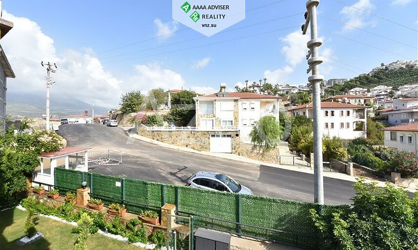 Недвижимость Турции Меблированная вилла 3+1 с бассейном и садом 250 м²: 37