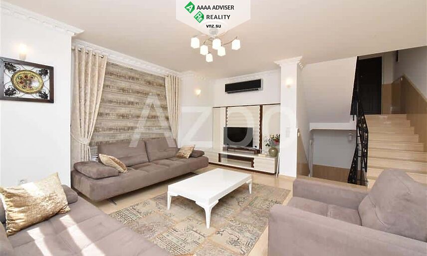 Недвижимость Турции Меблированная вилла 4+1 в элитном комплексе 250 м²: 3