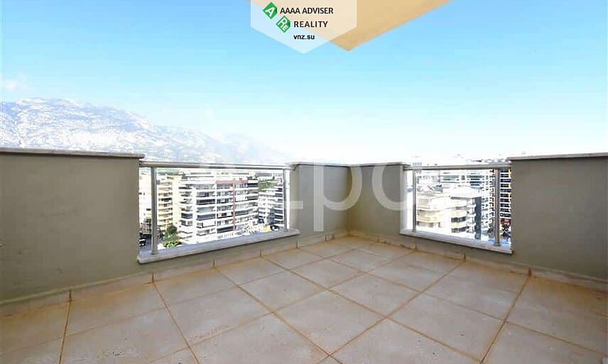 Недвижимость Турции Двухуровневый пентхаус 4+1 с видом на море и горы 200 м²: 23