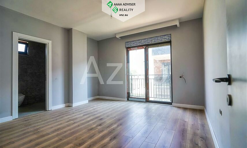 Недвижимость Турции Новая готовая вилла 4+1 в районе Лара 242 м²: 10
