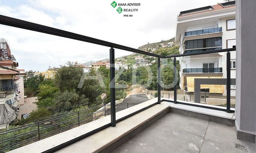 Недвижимость Турции Новая двухуровневая квартира планировкой 4+2 с собственным садом 196 м²: 28