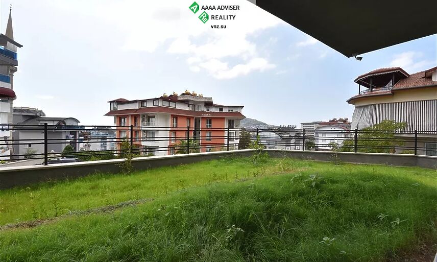 Недвижимость Турции Новая двухуровневая квартира планировкой 4+2 с собственным садом 196 м²: 34