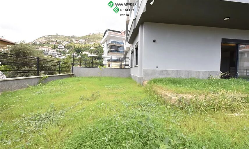 Недвижимость Турции Новая двухуровневая квартира планировкой 4+2 с собственным садом 196 м²: 36
