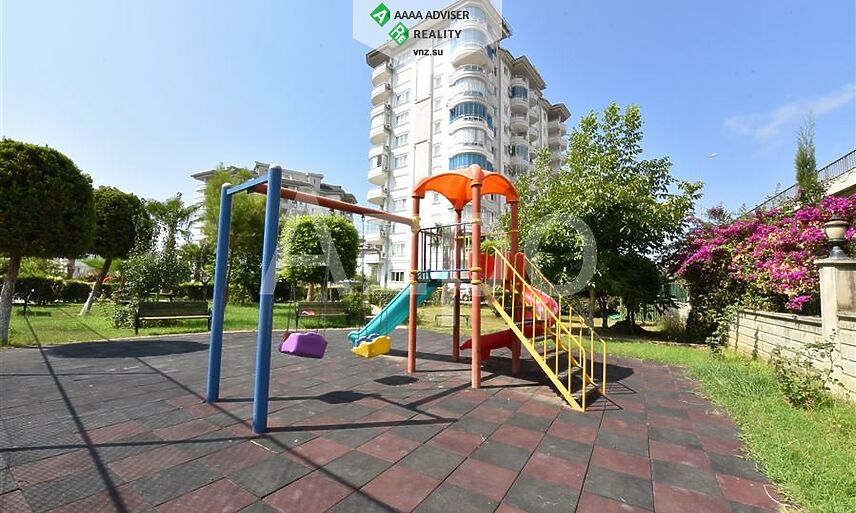Недвижимость Турции Просторный двухуровневый пентхаус 6+2 с новым ремонтом 310 м²: 34