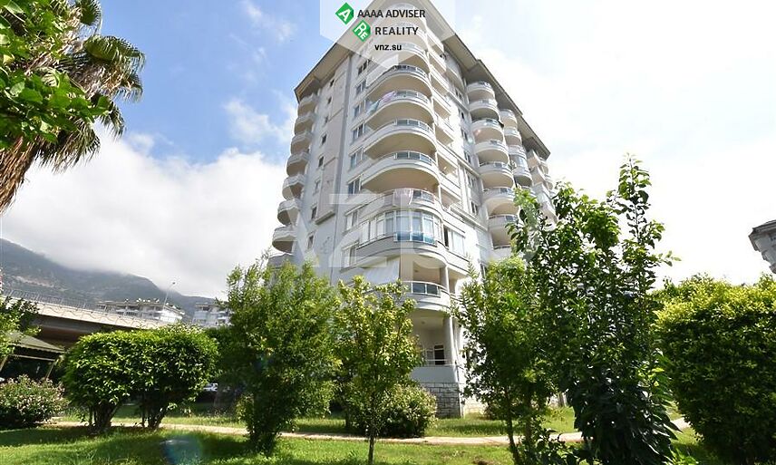 Недвижимость Турции Просторный двухуровневый пентхаус 6+2 с новым ремонтом 310 м²: 41