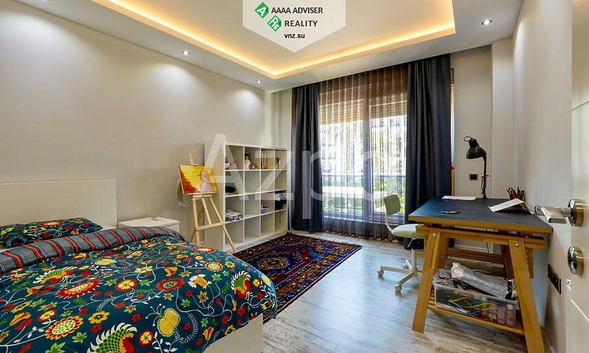 Недвижимость Турции Просторная квартира 4+1 в микрорайоне Унджалы 320 м²: 11