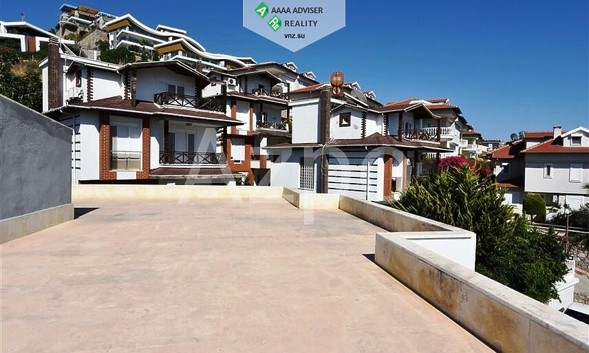 Недвижимость Турции Вилла планировкой 4+1 в 100 метрах от пляжа 280 м²: 27