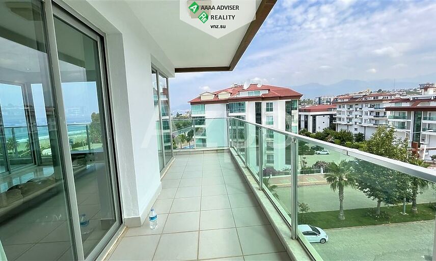 Недвижимость Турции Меблированный пентхаус 2+1 на первой береговой линии 150 м²: 11