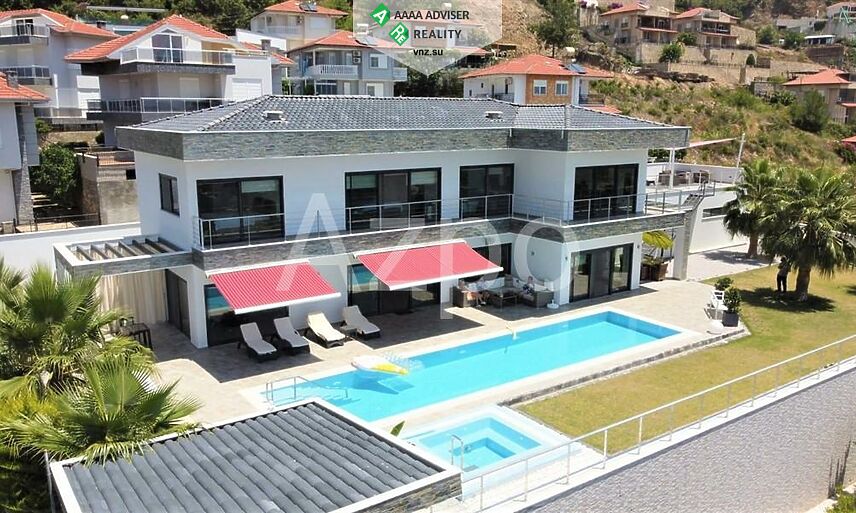 Недвижимость Турции Просторная вилла 4+1 с панорамным видом на море и город 390 м²: 29
