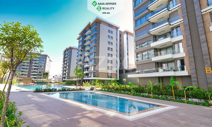 Недвижимость Турции  Квартира планировкой 3+1 с выходом в сад 135 м²: 25