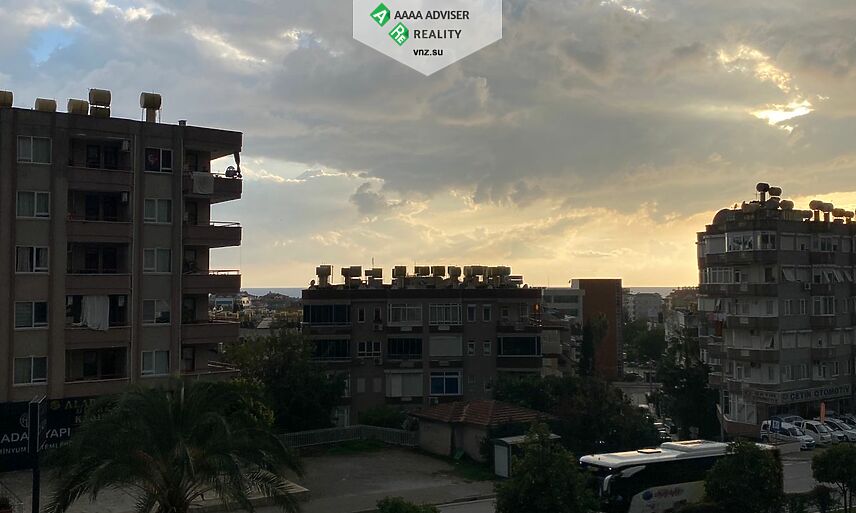 Недвижимость Турции Квартира 2+1 в центре Алании у моря внж: 22